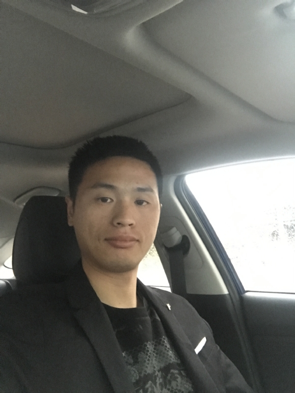 向前走的第一张照片--三明相亲网