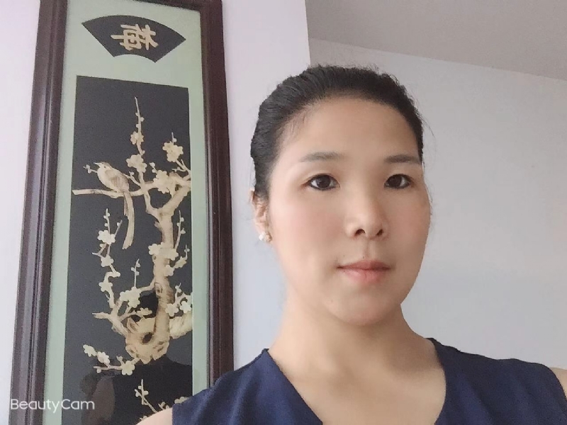 微笑的第一张照片--三明相亲网