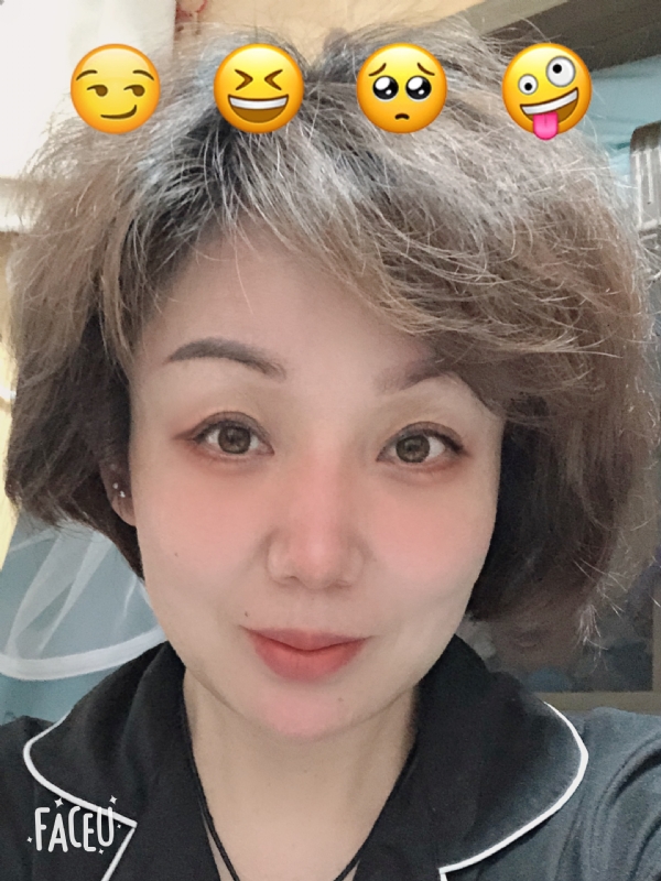 飘拂的第一张照片--三明相亲网