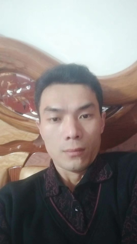 错把真心喂了狗的第四张照片--三明相亲网