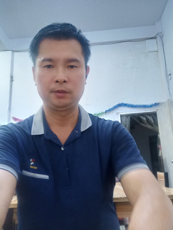 我是自强不息的第一张照片--三明相亲网