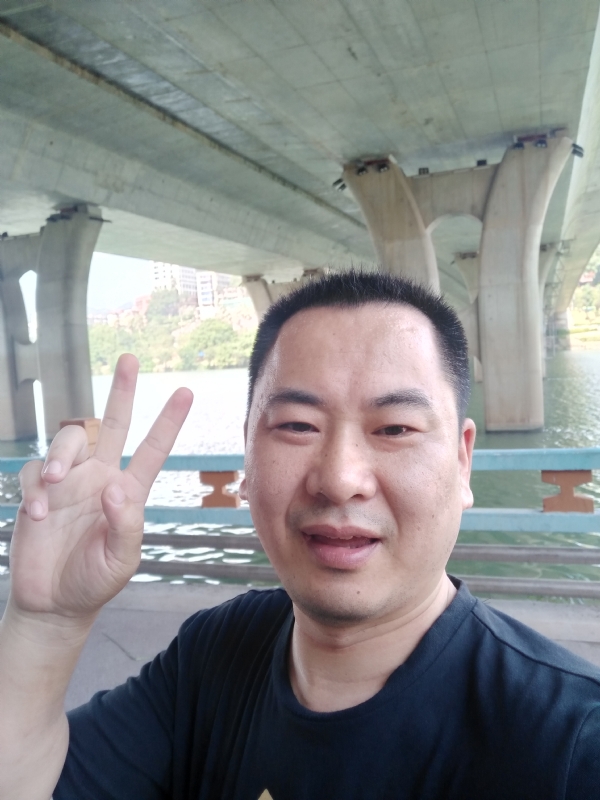 上人的第一张照片--三明相亲网