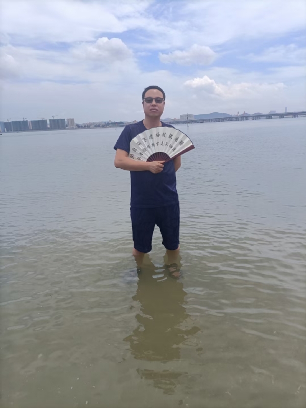 浪迹天涯的第一张照片--三明相亲网