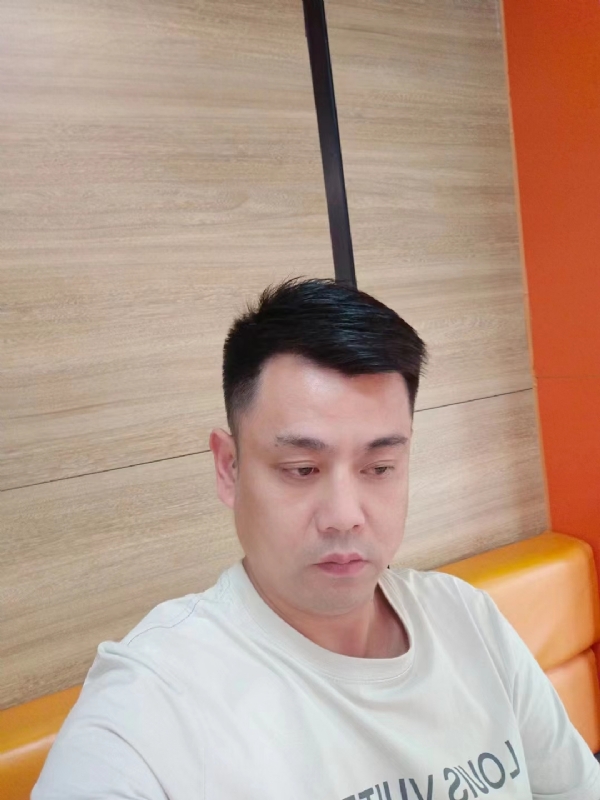 不知道的第三张照片--三明相亲网
