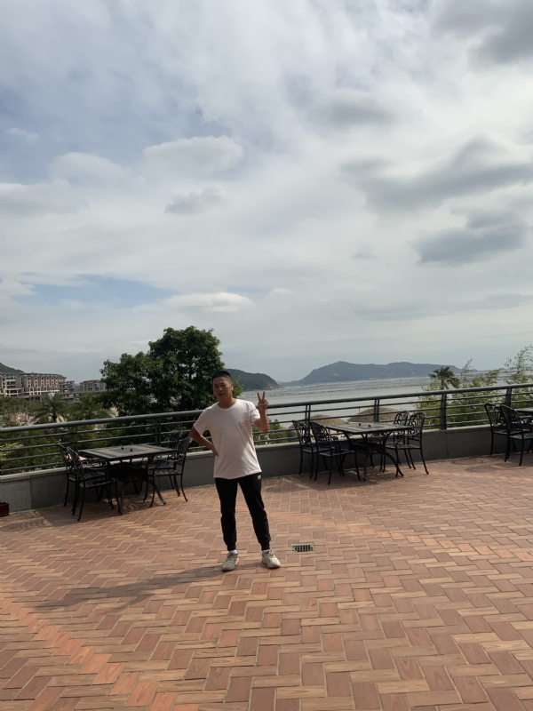 心酸瑟果的第一张照片--三明相亲网