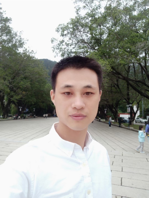 xu的第一张照片--三明相亲网