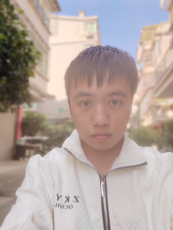 温柔的第一张照片--三明相亲网